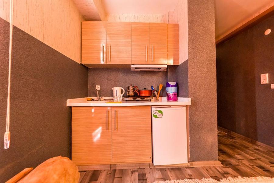 Veda Suit Talas Bagian luar foto