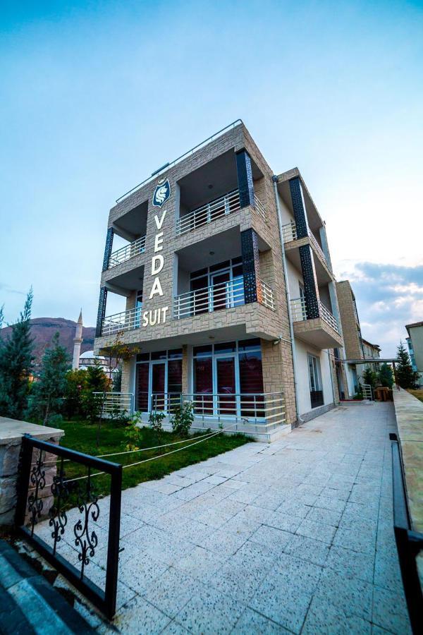 Veda Suit Talas Bagian luar foto