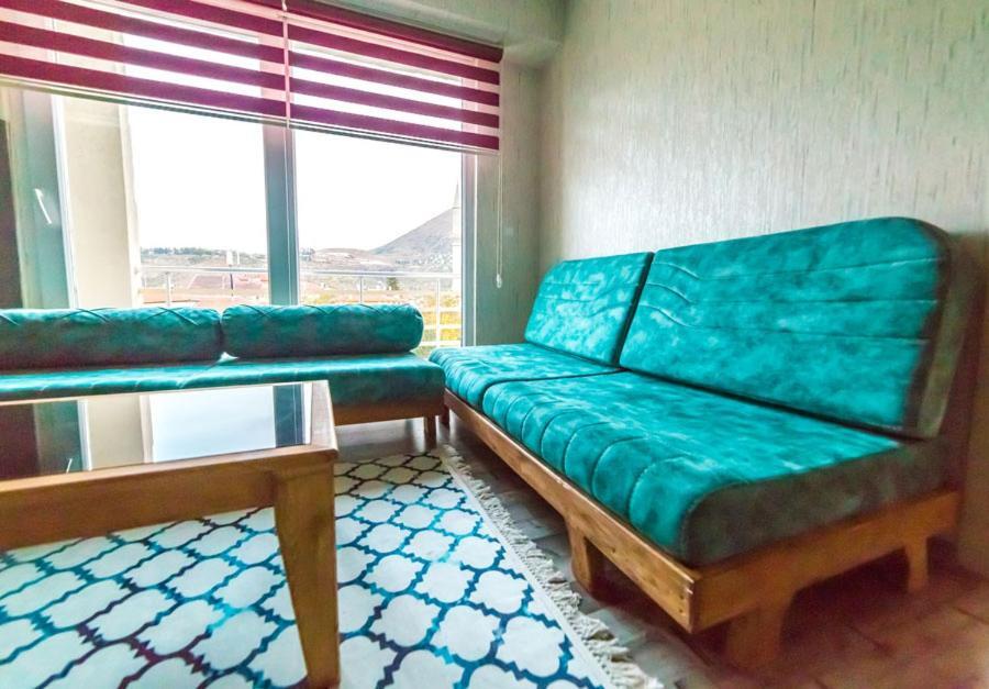 Veda Suit Talas Bagian luar foto